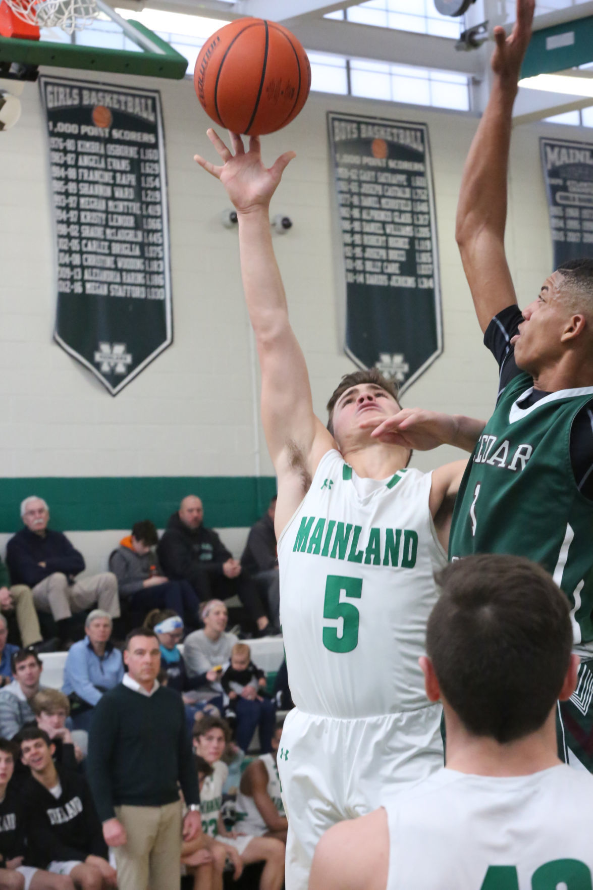 Mainland Cedar Creek boys basketball